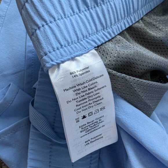 NWT Eddie Bauer Escapelite Shorts, XL (listing 2) - Picture 6 of 7